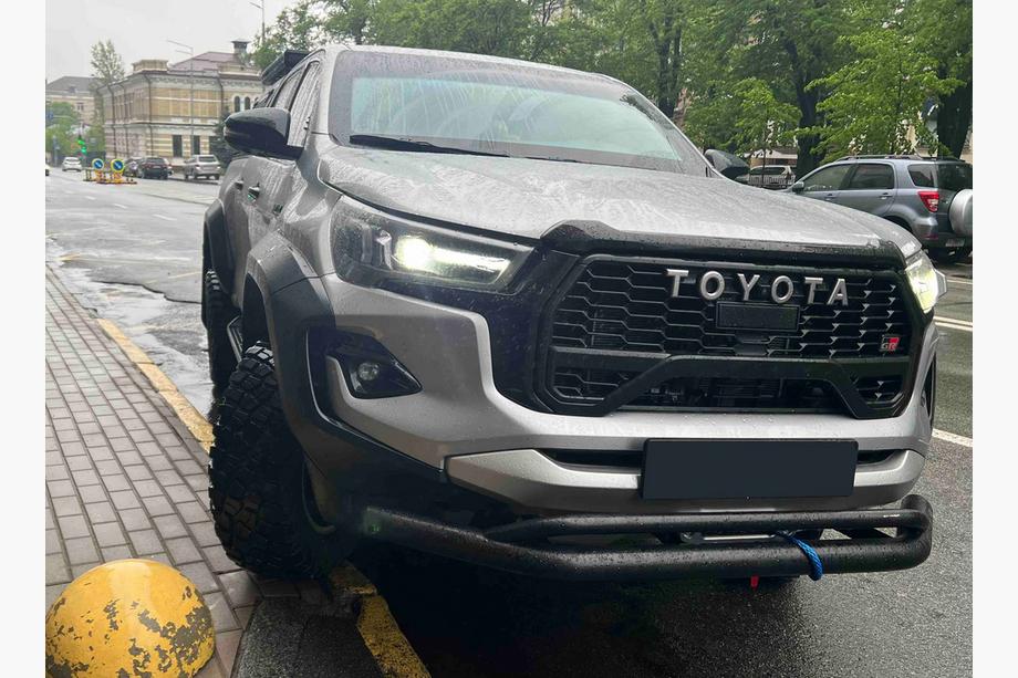 Toyota Hilux 2015– Sprednji dvojni zaščitni lok Vegas (2015-2020, črn, 76 mm) Image