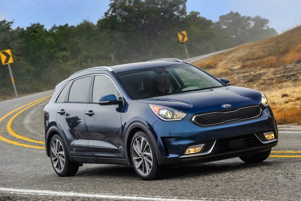 Ukrajincem ponujajo hibridni križanec Kia Niro po nižji ceni