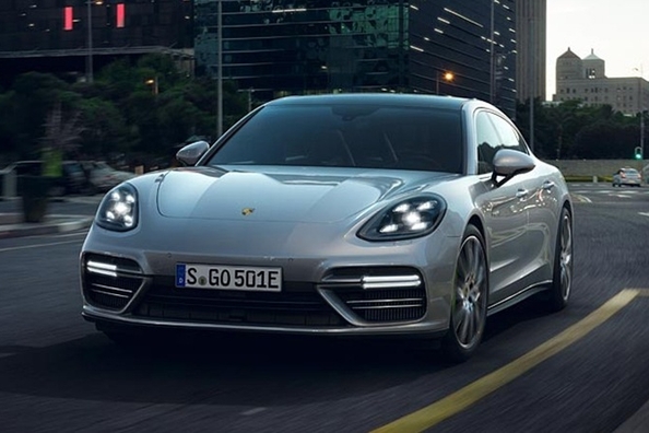 Test Porsche Panamera Turbo S E-Hybrid