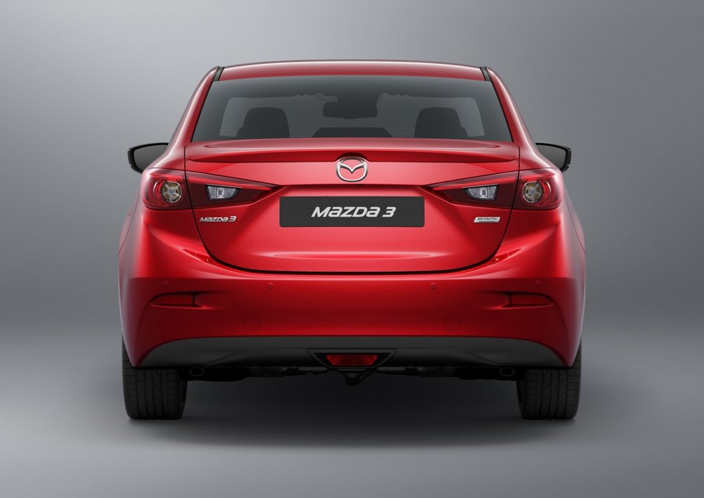 Pregled posodobljene Mazda 3