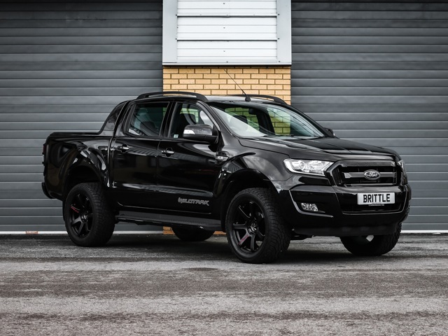V Frankfurtu bodo predstavili omejeno različico pickupa Ford Ranger Black Edition