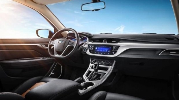 Razkrit prenovljeni sedan Geely Vision GC7