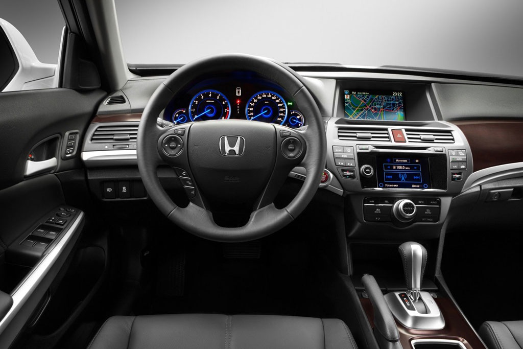 Pregled modelnega leta 2017 Honda Crosstour