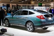 Pregled modelnega leta 2017 Honda Crosstour fotografija 2