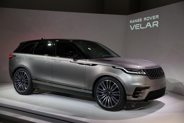 Pregled novega SUV-ja Land Rover Velar