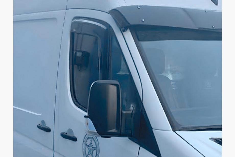 Mercedes Sprinter W906 2006–2018 Lepljeni vetrni deflektorji za okna (2 kos, HIC) Fotografija 8
