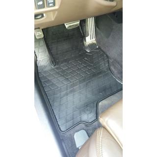 Gumijasti tepihi za potniški prostor (4 kosi, Stingray Premium) Infiniti FX 2008–2012 fotografija 2