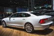 Pregled prenovljene limuzine Volvo S90 fotografija 3