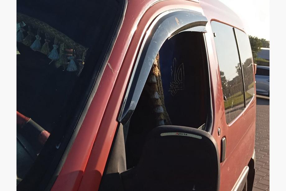 Citroen Berlingo 1996–2008 Vetrni deflektorji oken (2 kos, Sunplex Sport) Fotografija 7