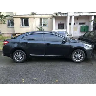 Vetrni deflektorji oken s kromirano letvico (4 kos, Niken)