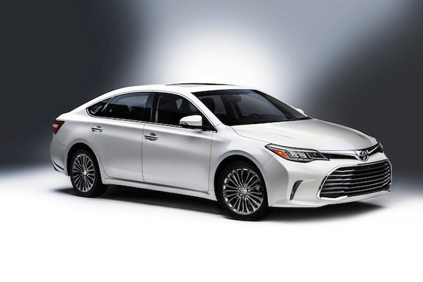 Pregled paradne limuzine Toyota Avalon