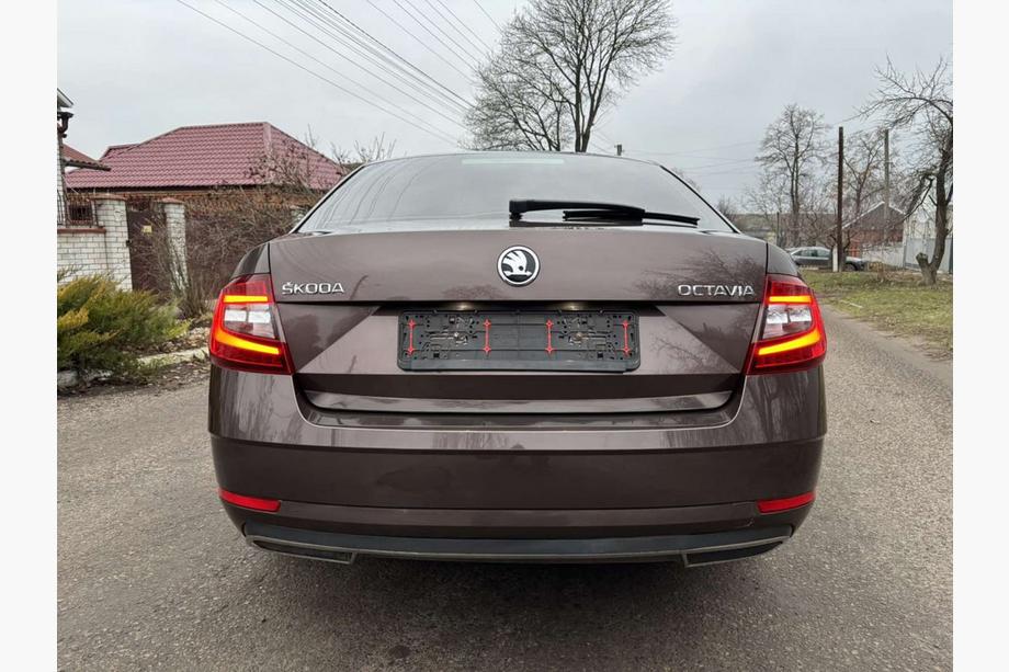 Skoda Octavia III A7 2013–2019 Obroba zadnjega difuzorja (2013-2017, nerjaveče jeklo) Fotografija 5