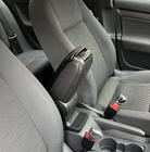 Volkswagen Golf 5 2003–2009 Naslon za roko (z držalom za ključe) fotografija 7