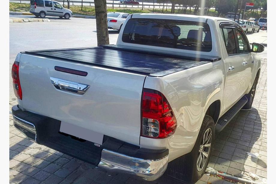 Toyota Hilux 2015– Roll bar Omback (2015-2020) Image