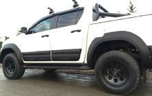 Toyota Hilux 2015– Razširitve kolesnih lokov (2015–2020, ABS, pritrjene z vijaki) fotografija 7