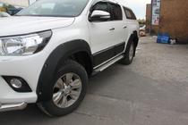 Toyota Hilux 2015– Razširitve kolesnih lokov (2015–2020, ABS, pritrjene z vijaki) fotografija 11