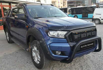 Ford Ranger 2011–2022 Sprednja maska z LED V2 Črna fotografija 4