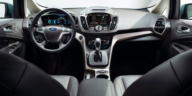 Test kompaktnega pet sedežnega enoprostorca Ford C-Max