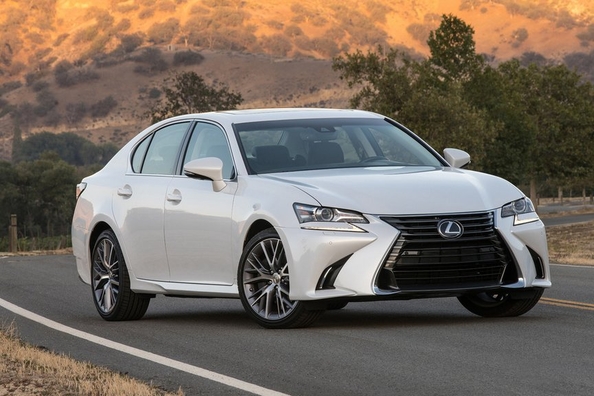 Pregled limuzine Lexus GS