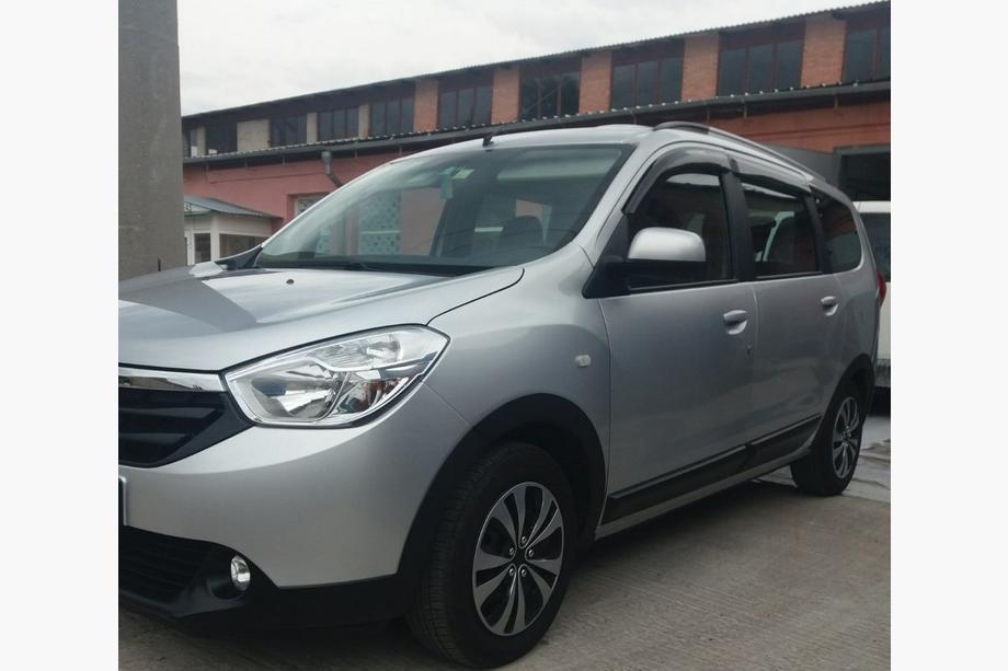 Renault Lodgy 2013–2022 Obrobe kolotekov (4 kosi, črne) Fotografija 4