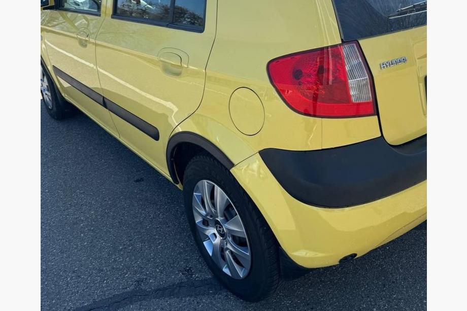 Hyundai Getz 2002– ABS obrobe kolotekov (4 kosi, 5D, črne) Fotografija 4