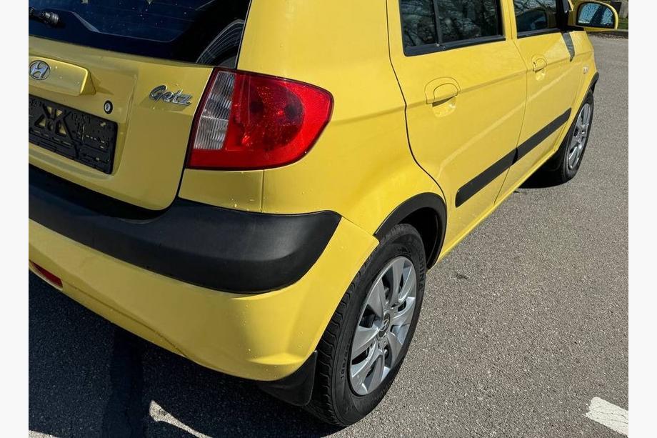 Hyundai Getz 2002– ABS obrobe kolotekov (4 kosi, 5D, črne) Fotografija 3