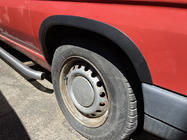 Mercedes Vito W638 1996–2003 Obrobe kolotekov (4 kosi, črne) ABS plastika fotografija 1