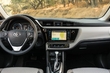 Pregled priljubljene limuzine Toyota Corolla fotografija 5