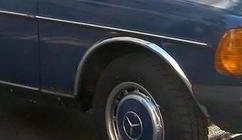 Mercedes W123 1975–1986 Nerjaveče obrobe blatnikov (4 kosi) fotografija 4