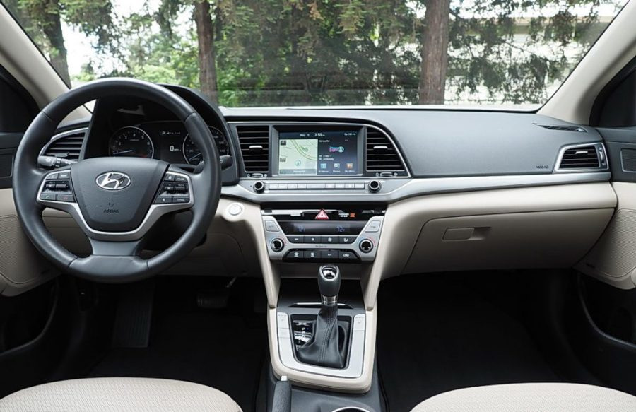 Pregled limuzine Hyundai Elantra šeste generacije