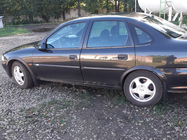Opel Vectra B 1995–2002 Obrobe kolotekov (4 kosi, črne) ABS plastika fotografija 6