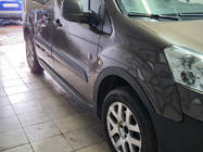 Peugeot Partner Tepee 2008–2018 Obrobe kolotekov (4 kosi, črne) fotografija 9