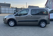 Peugeot Partner Tepee 2008–2018 Obrobe kolotekov (4 kosi, črne) fotografija 11