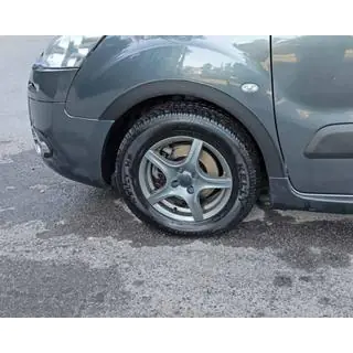 Obrobe kolotekov (4 kosi, črne)