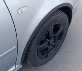 Volkswagen Golf 4 1997–2006 Obrobe kolotekov (4 kosi, črne) fotografija 9