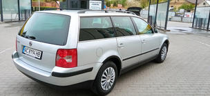Volkswagen Passat B5 1997–2005 Obrobe kolotekov (4 kosi, črne) Karavan, 1996-2005, ABS fotografija 8