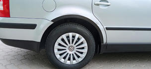 Volkswagen Passat B5 1997–2005 Obrobe kolotekov (4 kosi, črne) Karavan, 1996-2005, ABS fotografija 11