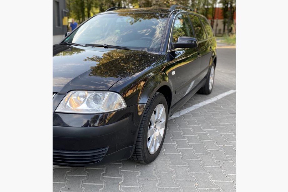 Volkswagen Passat B5 1997–2005 Obrobe kolotekov (4 kosi, črne) Limuzina, 2000-2006, ABS plastika Fotografija 17