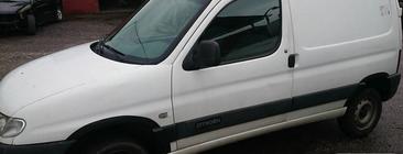 Peugeot Partner 1996–2008 Plastične obrobe kolotekov (4 kos, črne) fotografija 3
