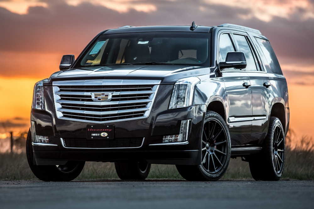 Impozanten in eleganten Cadillac Escalade