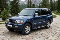 Mitsubishi Pajero Wagon III 1999–2006 Bočne stopnice RedLine V1 (2 kosa, aluminij) fotografija 1