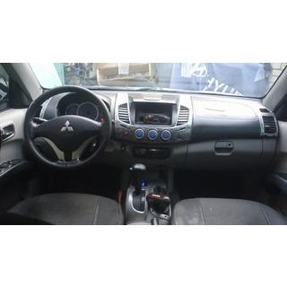 Okrasne obloge armaturne plošče (11 delov) Mitsubishi L200 2006–2015 fotografija 4