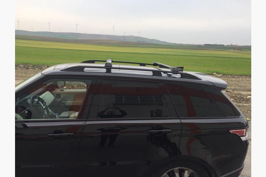 Range Rover Sport 2014–2022 Strešne vzdolžne letve Skyport (Black) Fotografija 11