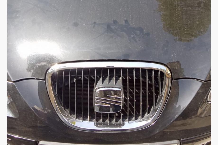 Seat Leon 2005–2012 Emblem 5P0 853 679 739 Image