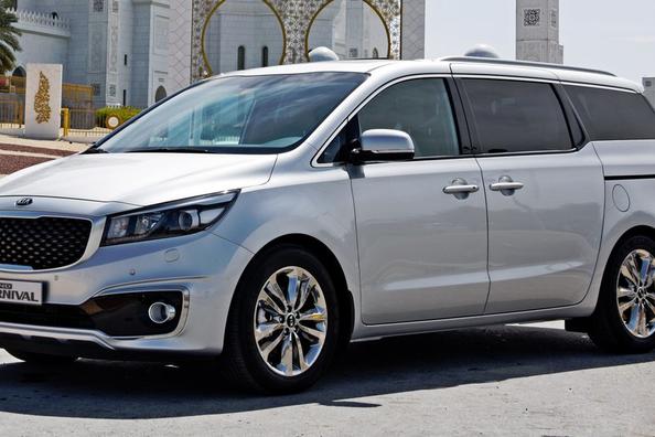 Pregled enoprostorca KIA Carnival