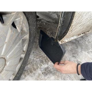Premium sprednje blatne zavesice (2 kosa) Ford Custom 2013–2022 fotografija 4