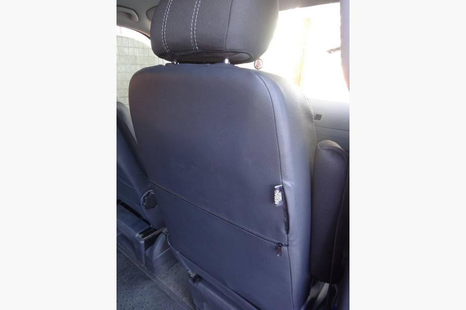 Volkswagen T5 Caravelle 2004–2010 Avtomobilske prevleke za sedeže (eko usnje in tkanina, Premium) Fotografija 10