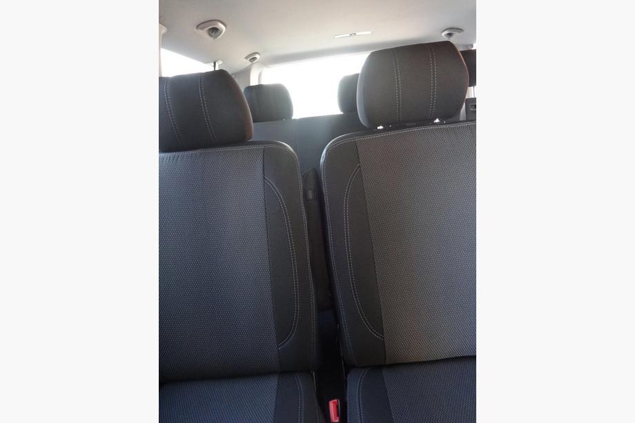 Volkswagen T5 Caravelle 2004–2010 Avtomobilske prevleke za sedeže (eko usnje in tkanina, Premium) Fotografija 13