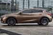Pregled premijskega kombilimuzinskega modela Infiniti Q30 fotografija 2