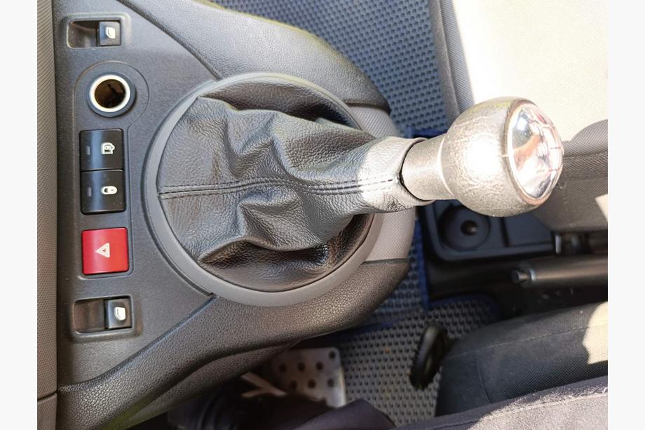 Citroen Berlingo 2008–2018 Manšeta prestavne ročice (usnje) Fotografija 5